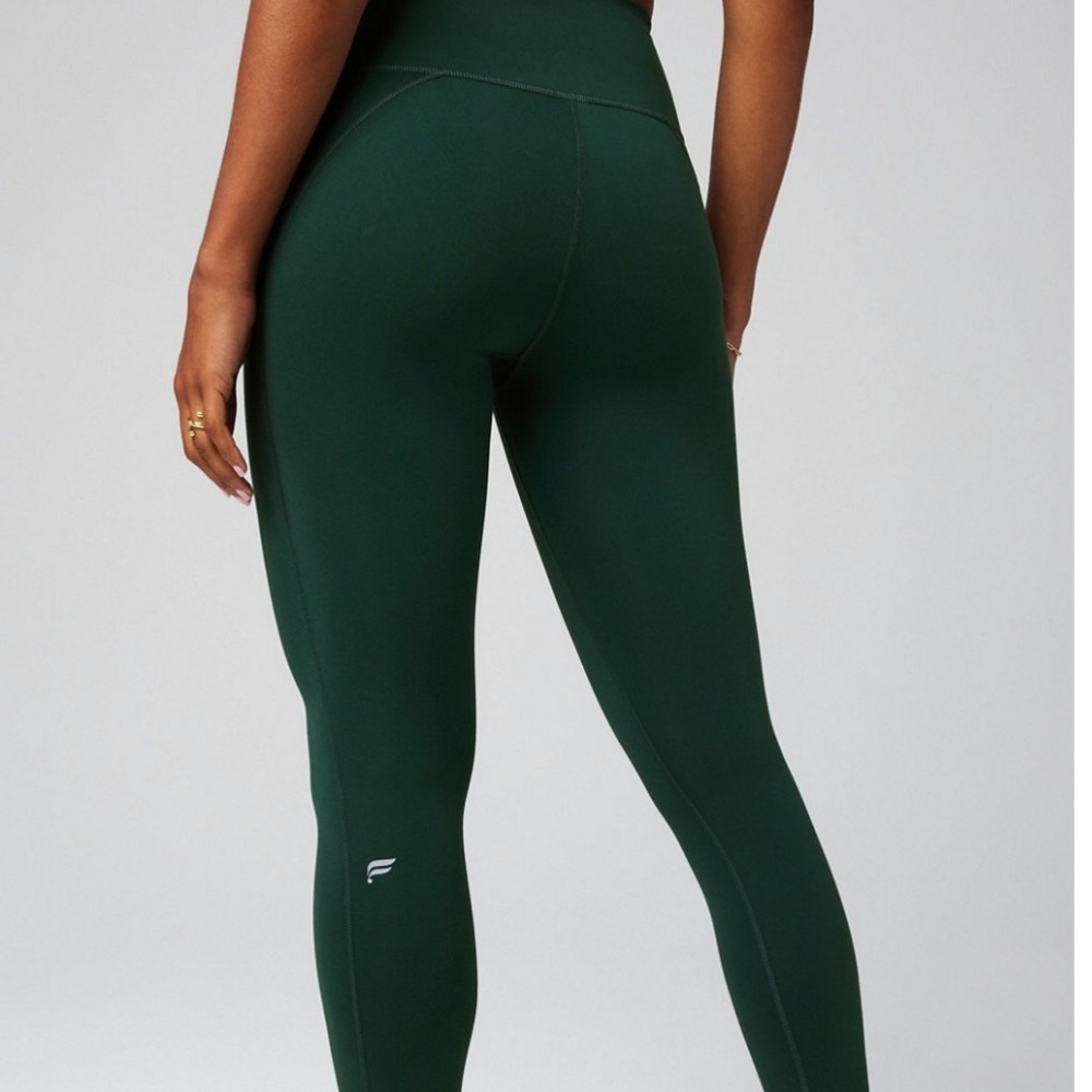 Fabletics Define Powerhold Highwaisted Leggings in Everpine